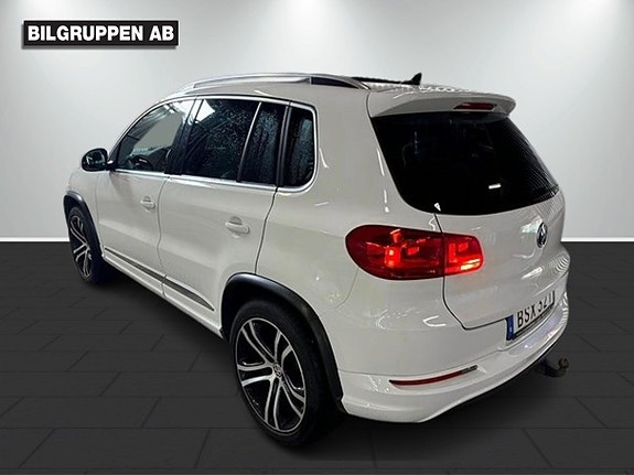 Volkswagen Tiguan 9 of 18