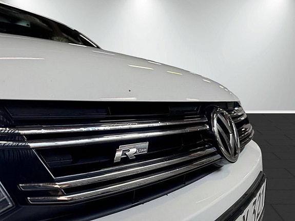 Volkswagen Tiguan 6 of 18