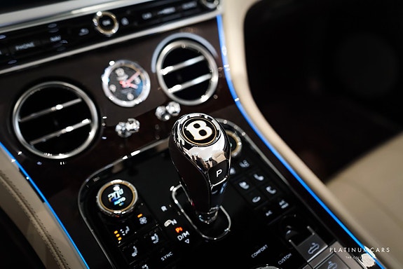 Bentley Continental GTC 15 of 29