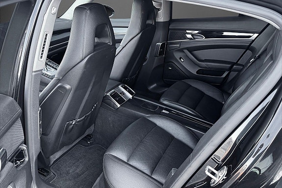 Porsche Panamera S 20 of 21