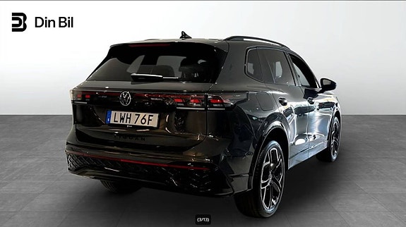 Volkswagen Tiguan 3 of 5