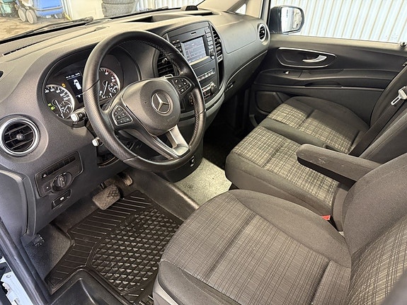Mercedes-Benz Vito 119 14 of 21