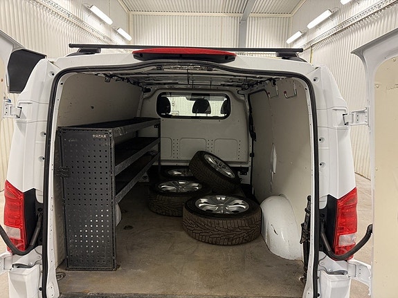 Mercedes-Benz Vito 119 7 of 20