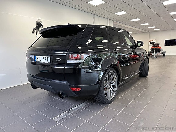 Land Rover Range Rover Sport 2 of 5