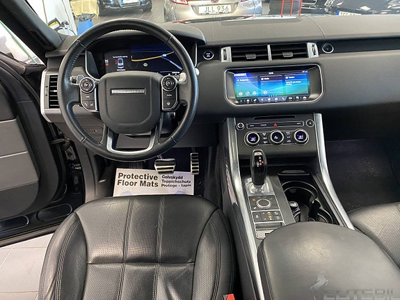 Land Rover Range Rover Sport 7 of 18