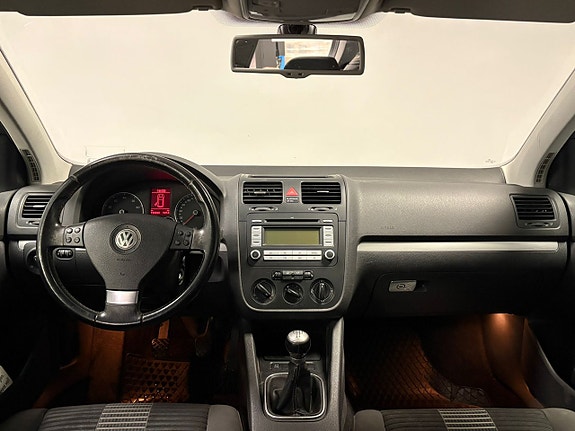 Volkswagen Golf V 17 of 17