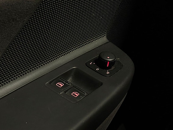 Volkswagen Golf V 12 of 17