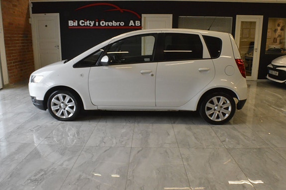 Mitsubishi Colt 3 of 5