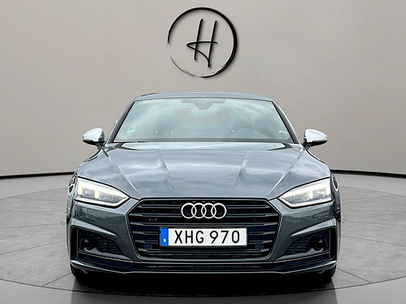 Audi S5 3 of 5