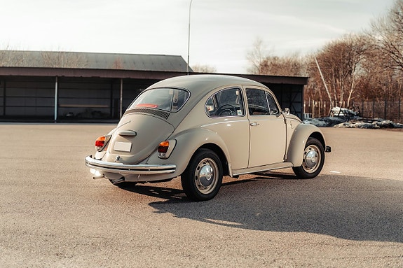 Volkswagen 1500 4 of 21