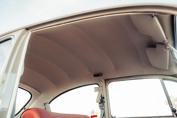 Volkswagen 1500 16 of 21