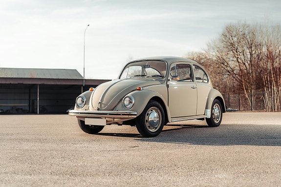 Volkswagen 1500 7 of 21