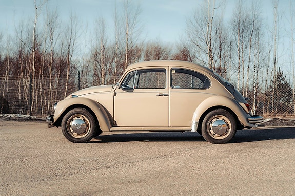 Volkswagen 1500 9 of 21
