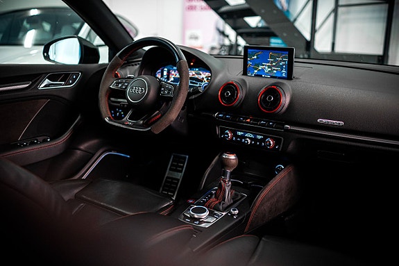 Audi RS3 11 of 27
