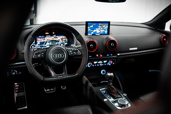 Audi RS3 9 of 27