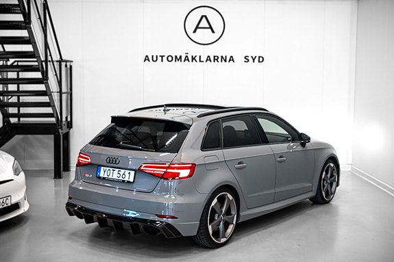 Audi RS3 21 of 27