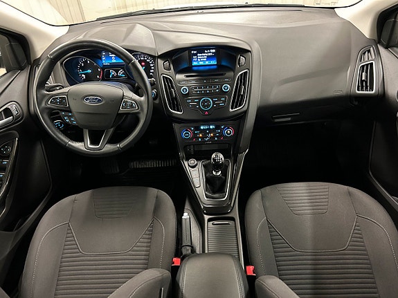 Ford Focus 18 of 23