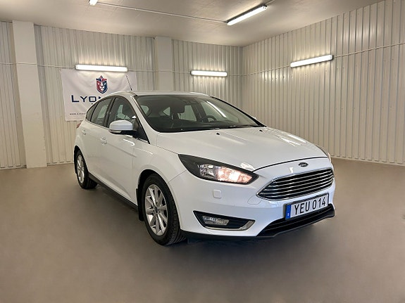 Ford Focus 14 of 23