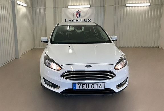 Ford Focus 15 of 23