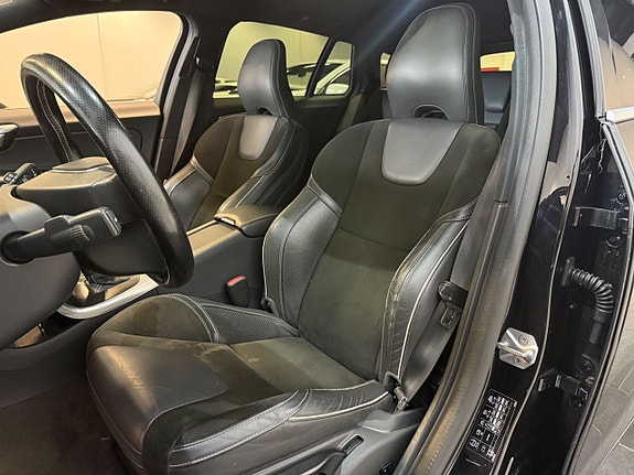 Volvo V60 7 of 14