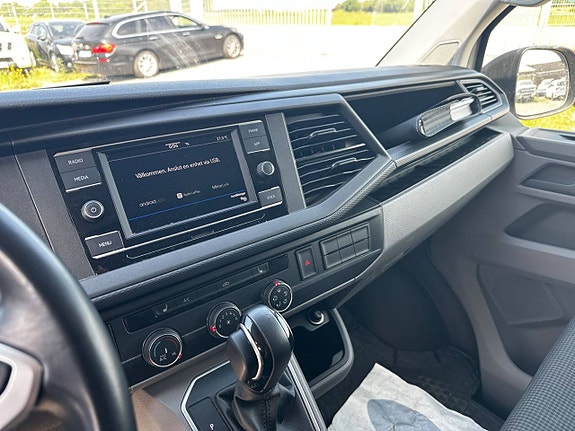 Volkswagen Transporter 16 of 22