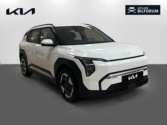 Kia EV3 3 of 16