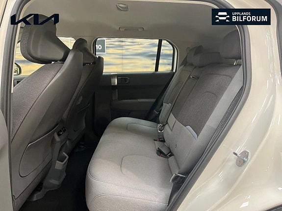 Kia EV3 9 of 16