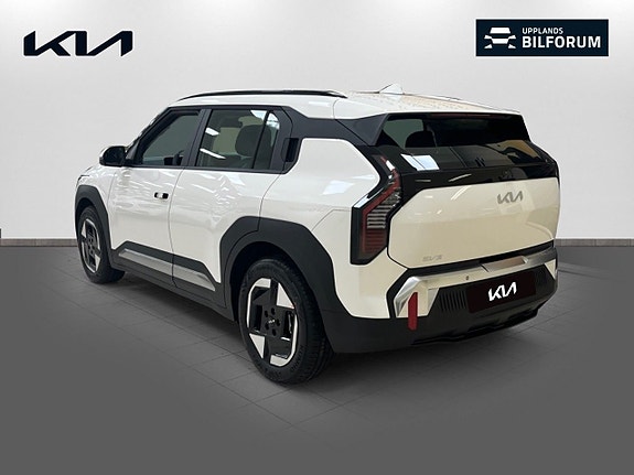 Kia EV3 6 of 16