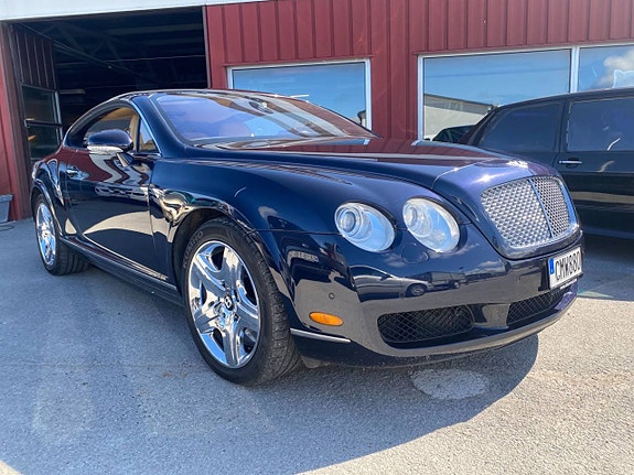 Bentley Continental GT 2 of 5