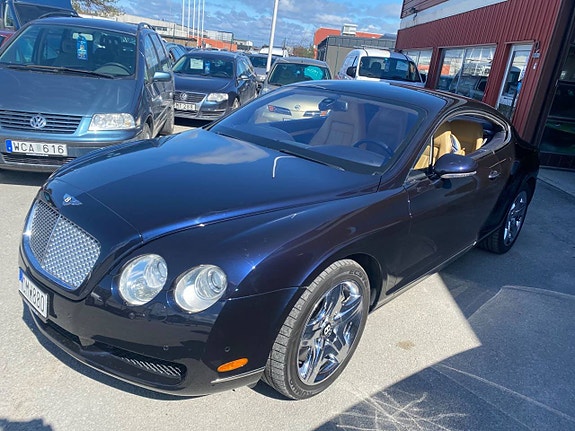 Bentley Continental GT 20 of 22