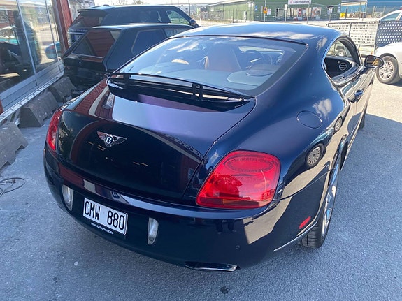 Bentley Continental GT 3 of 5