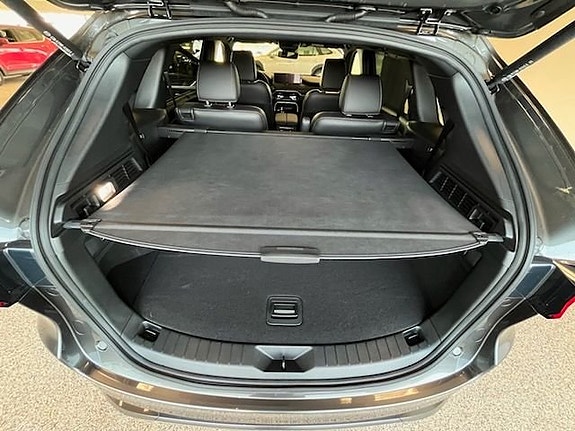 Mazda CX-80 6 of 9