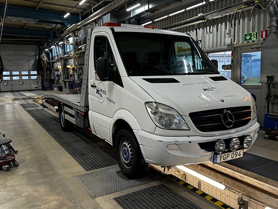 Mercedes-Benz Sprinter 311 2 of 12