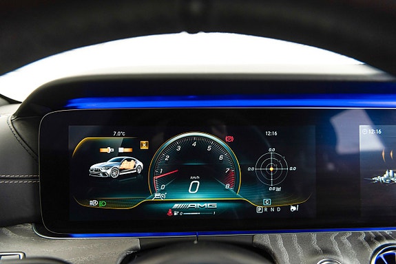Mercedes-Benz AMG GT 63 S 13 of 25