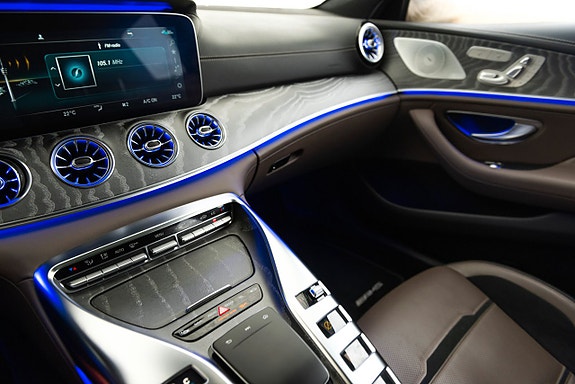 Mercedes-Benz AMG GT 63 S 17 of 25