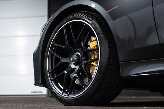 Mercedes-Benz AMG GT 63 s 5 of 5