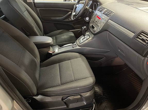 Ford C-Max 9 of 13