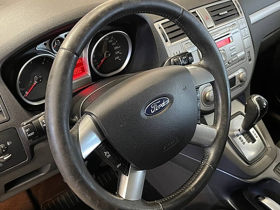 Ford C-Max 11 of 13