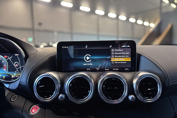 Mercedes-Benz AMG GT C 21 of 23