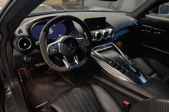 Mercedes-Benz AMG GT C 14 of 23