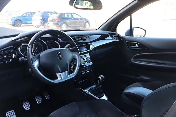 Citroen DS3 10 of 14