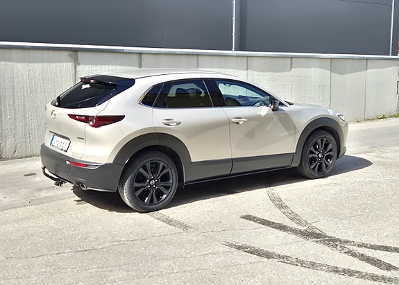 Mazda CX-30 3 of 5