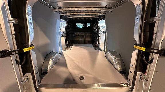 Maxus e-Deliver 7 28 of 30