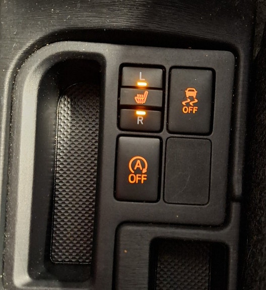Toyota Yaris 14 of 23