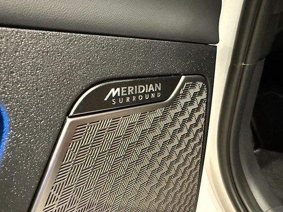 Kia EV6 6 of 17