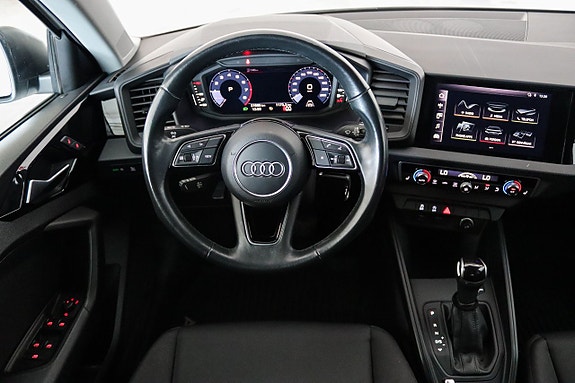 Audi A1 9 of 16