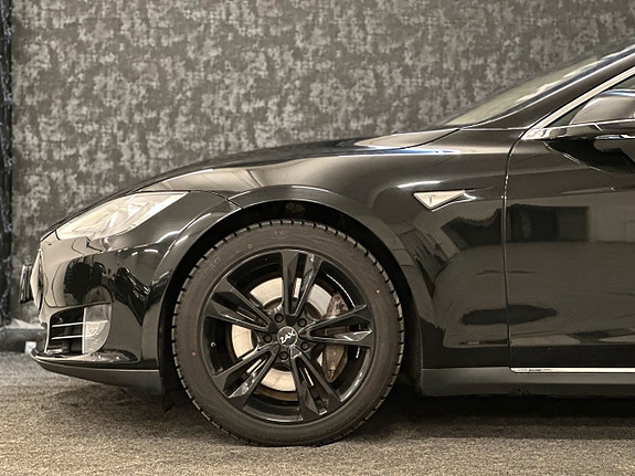 Tesla Model S 6 of 27