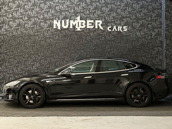 Tesla Model S 5 of 27