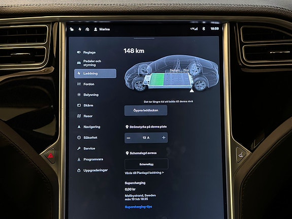 Tesla Model S 24 of 27