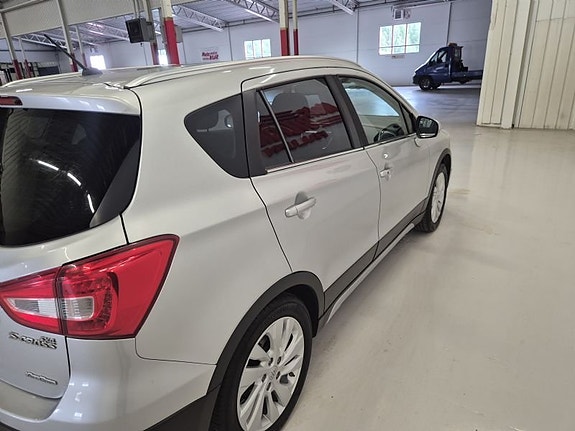 Suzuki SX4 S-Cross 6 of 10
